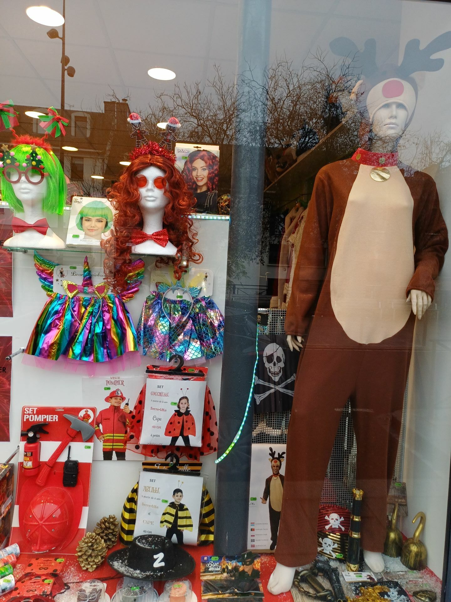 La Boite A Rire Articles De Fetes Rennes La Boite A Rire 5